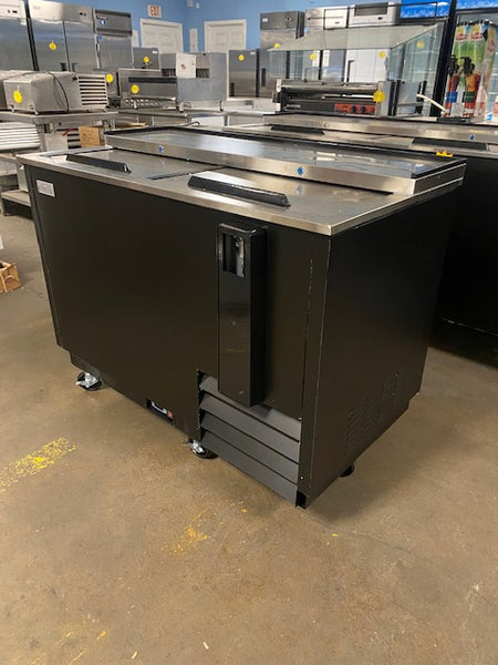 CES 50" Bottle Beer Cooler