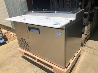 CES 50" Pizza Prep Station